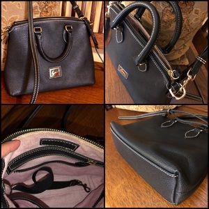 ✂️$$✂️Dooney & Bourke Pebble Leather Crossbody